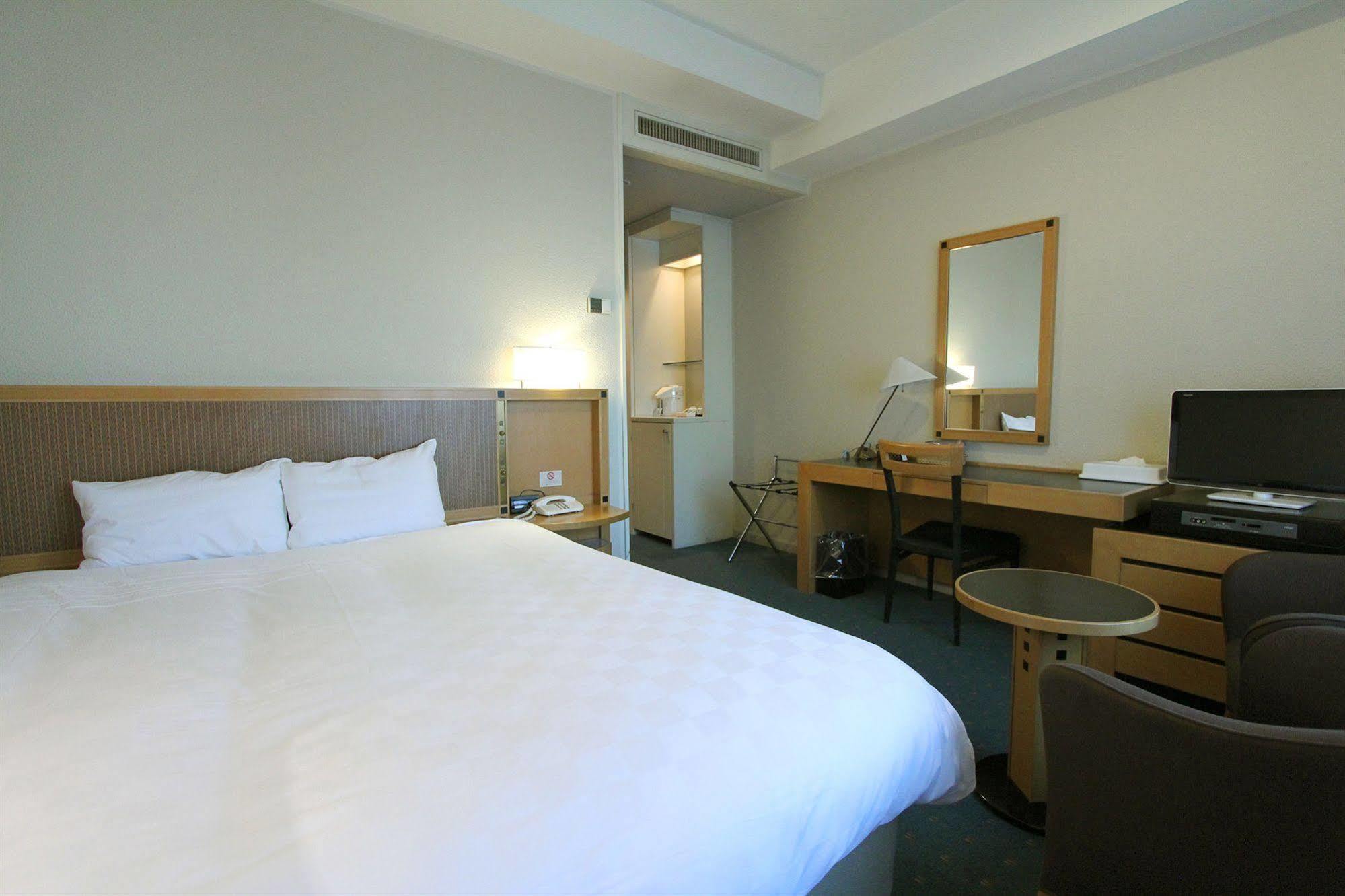 Hotel Nagoya Garden Palace Exterior foto